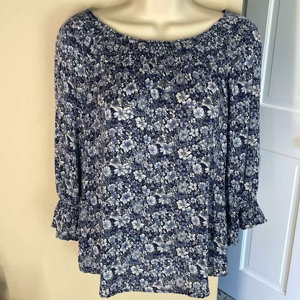 Krazy Kat blue floral top